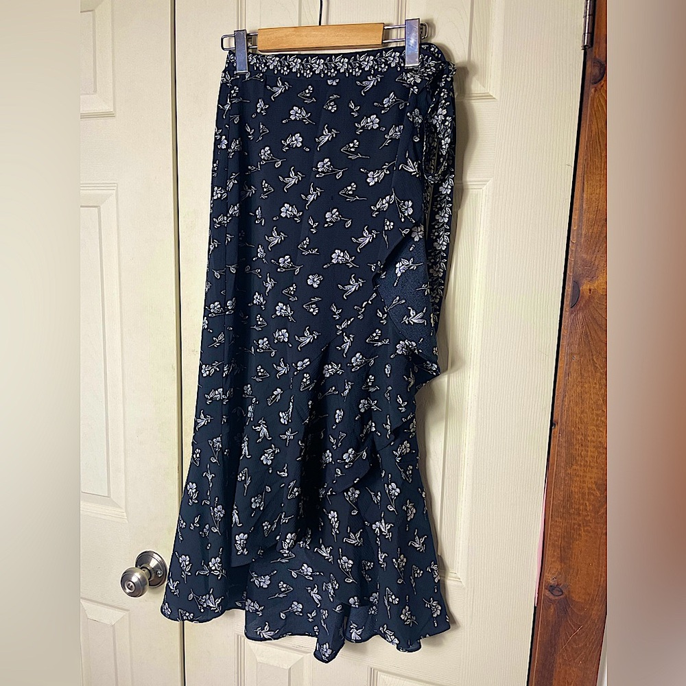 Max Studio Navy Floral Wrap Skirt